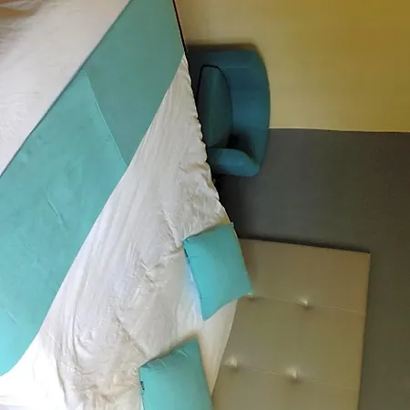 Bed & Breakfast Casa Oliviera 3*